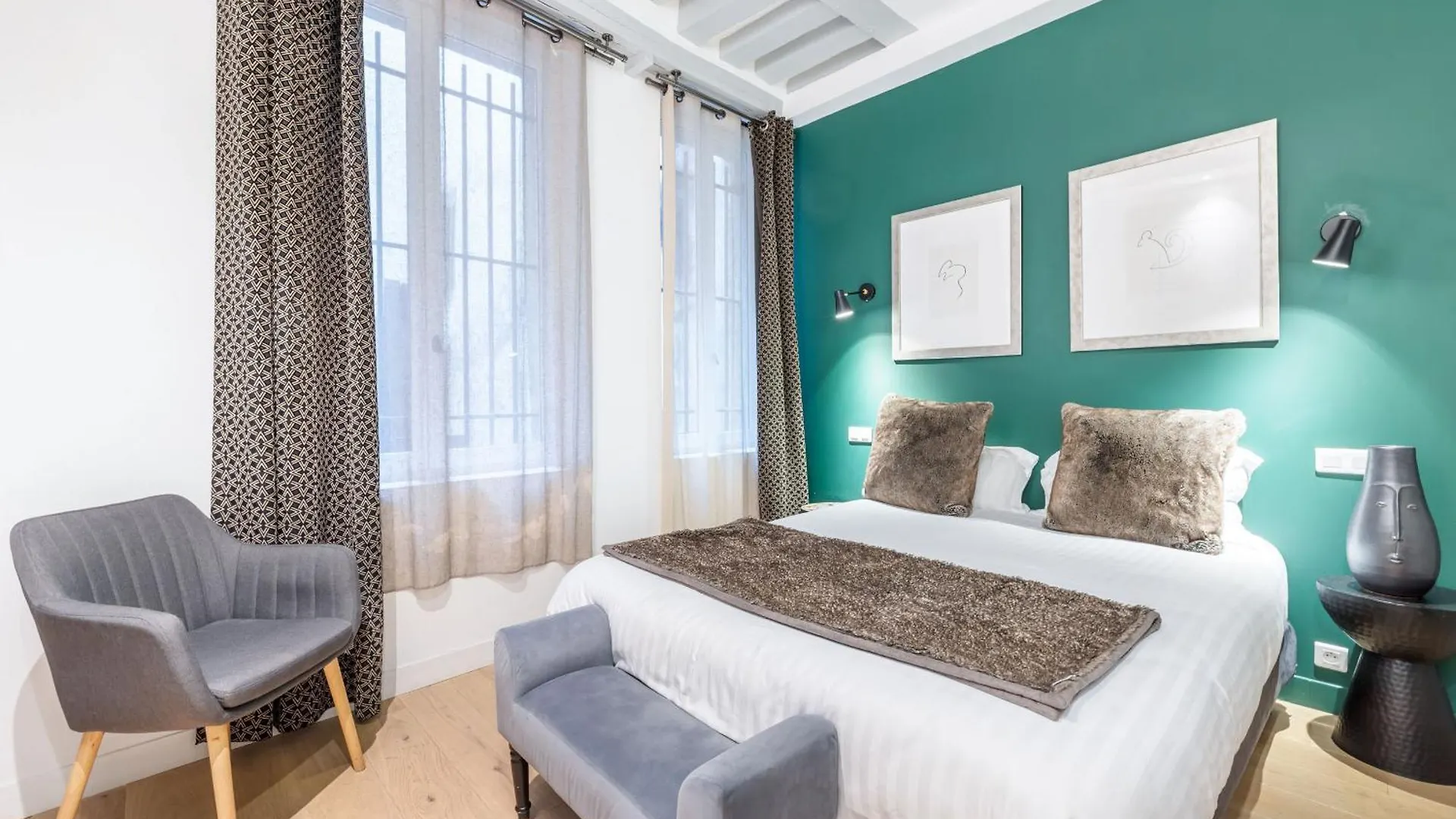 La Rue Apartment Paris